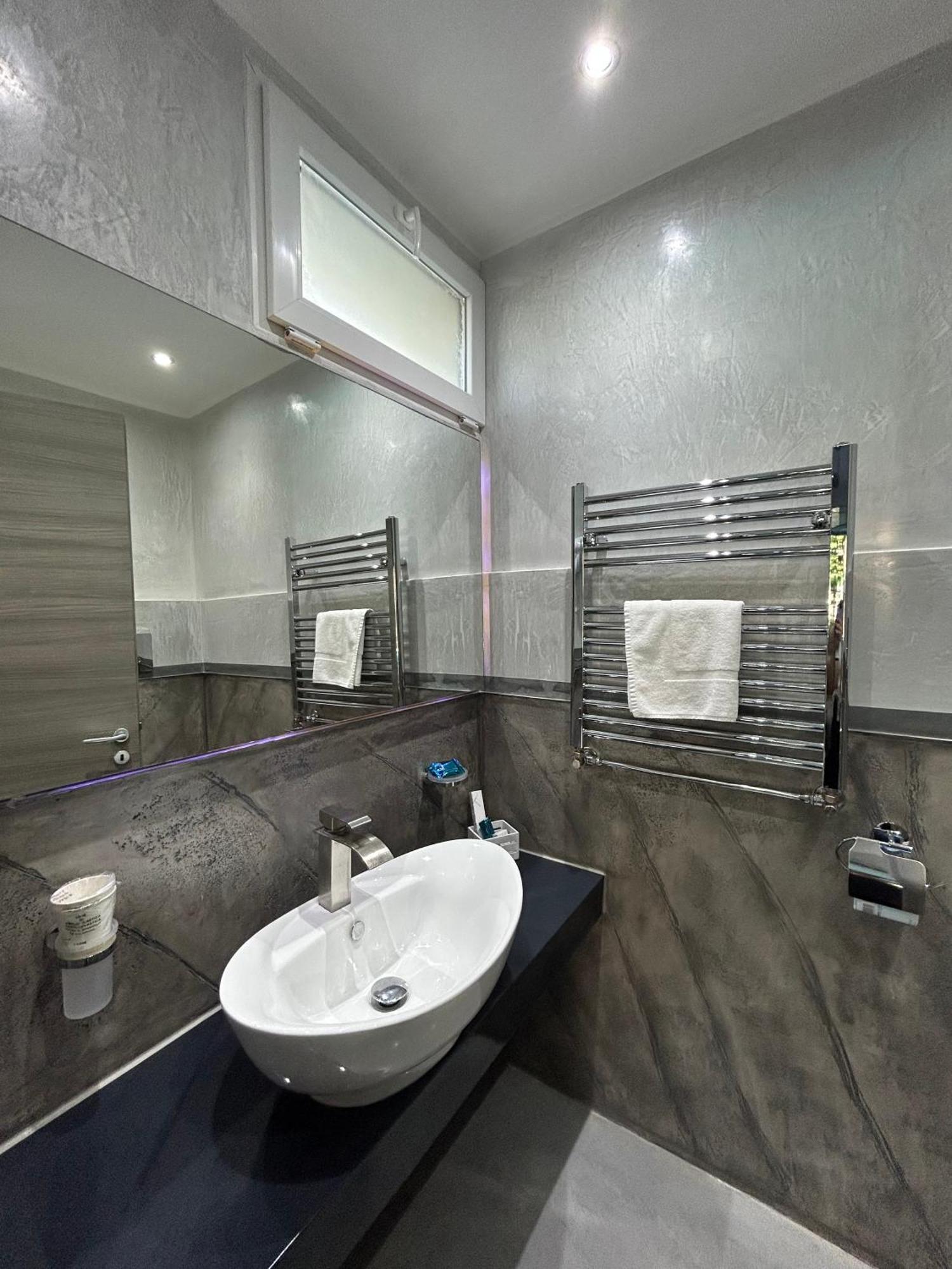 Residence Villa Rosa Dei Venti ชีนิซี ภายนอก รูปภาพ